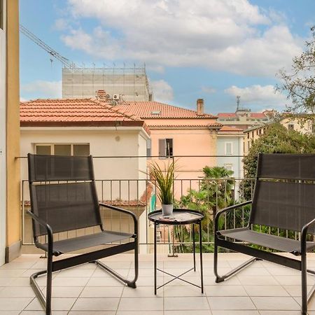 Buscine Home Pescara Centro - Palma Gratuita In Lido Attrezzato Exterior foto