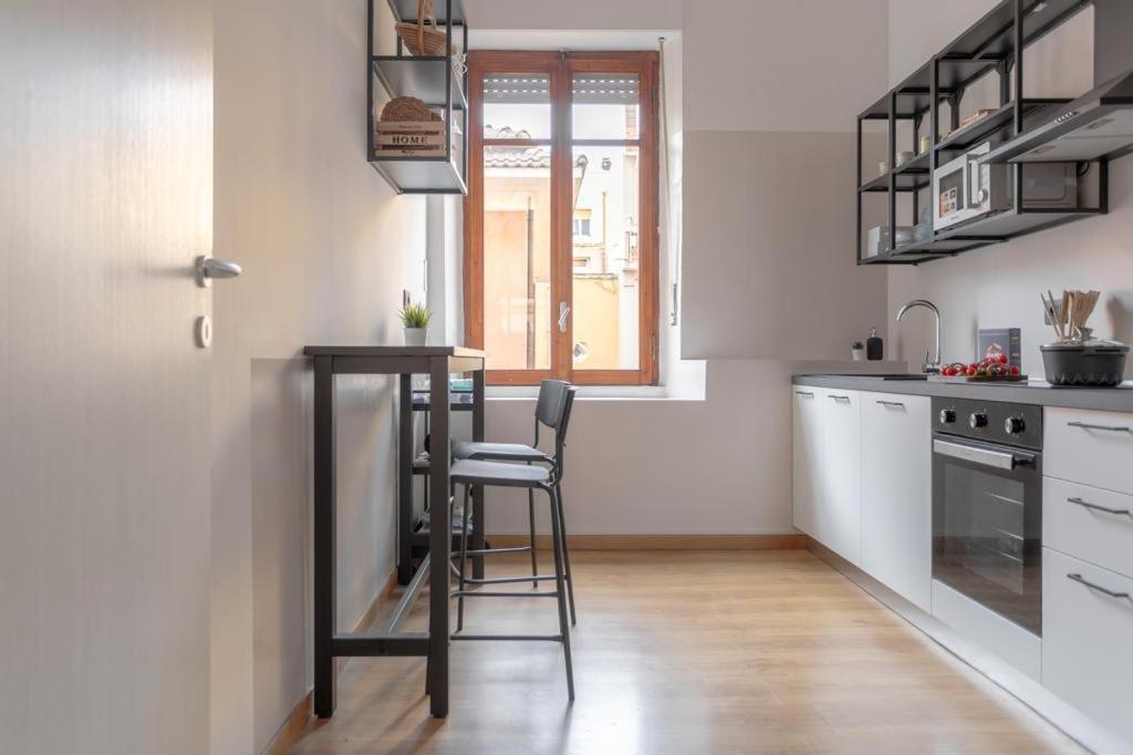 Buscine Home Pescara Centro - Palma Gratuita In Lido Attrezzato Exterior foto