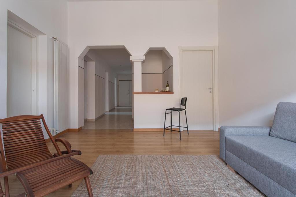 Buscine Home Pescara Centro - Palma Gratuita In Lido Attrezzato Exterior foto