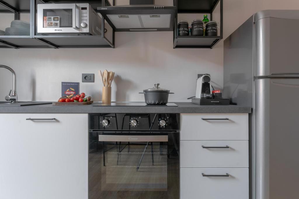 Buscine Home Pescara Centro - Palma Gratuita In Lido Attrezzato Exterior foto